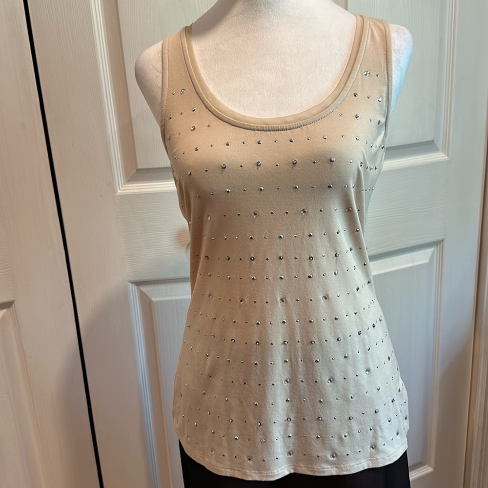 White House Black Market, sequin, size small, tank top in perfect condition.